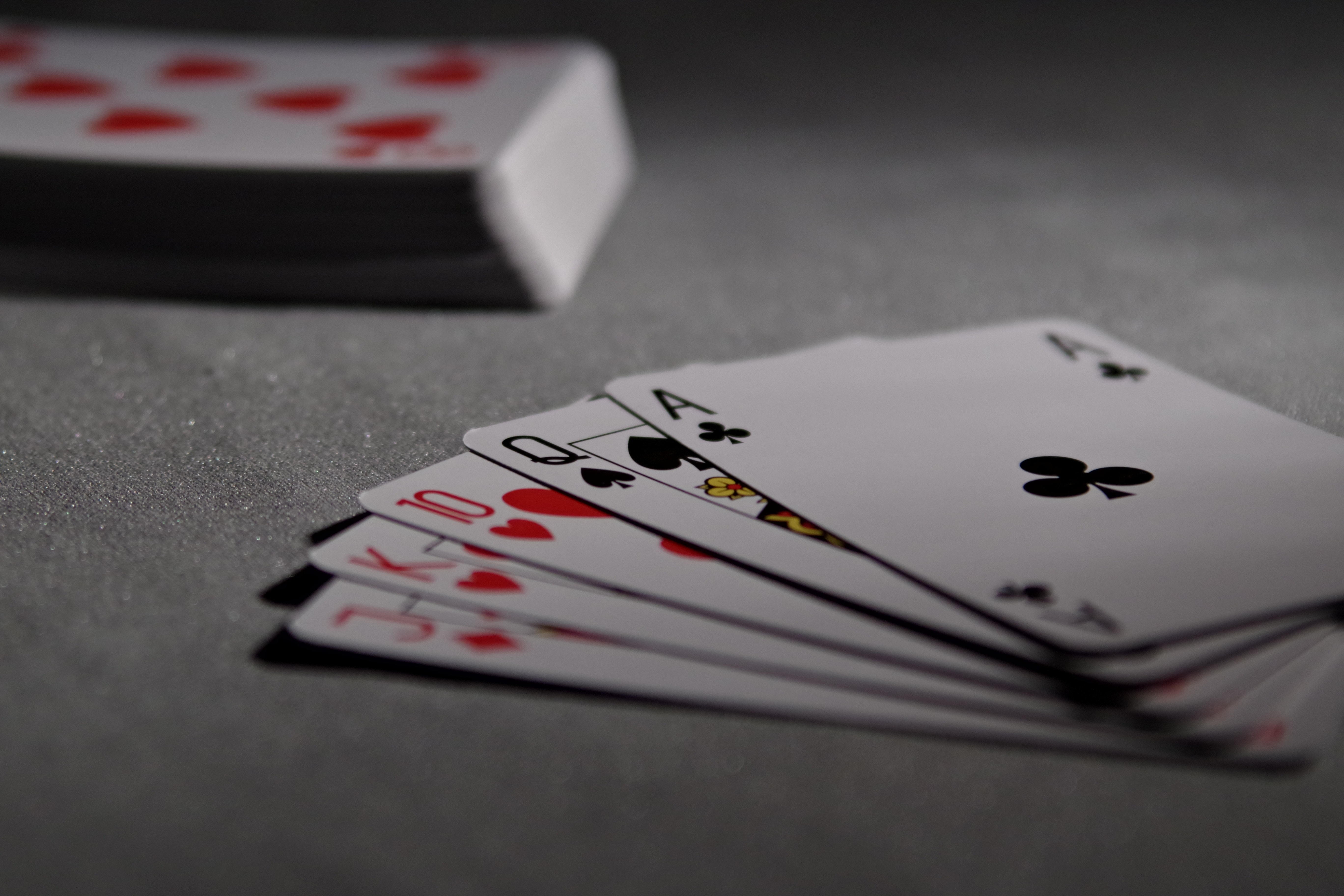 80 Trial Spins at Magic Red Casino