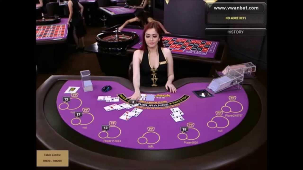 EUR 715 Free Casino Tournament at Royal Panda Casino