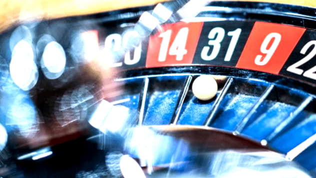 130 FREE Spins at Jet Bull Casino
