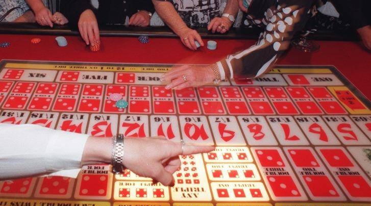 200 free spins at Yes Casino 