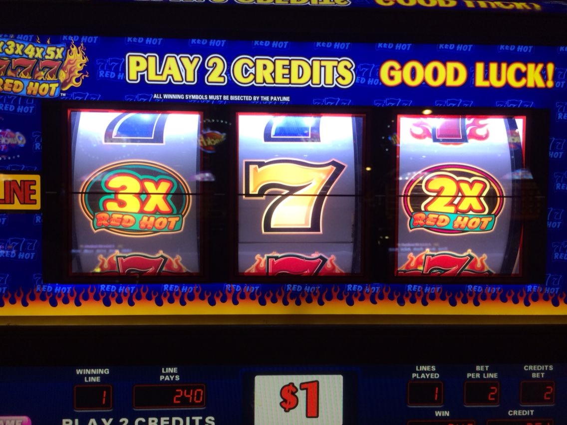 £340 Online Casino Tournament at Royal Panda Casino