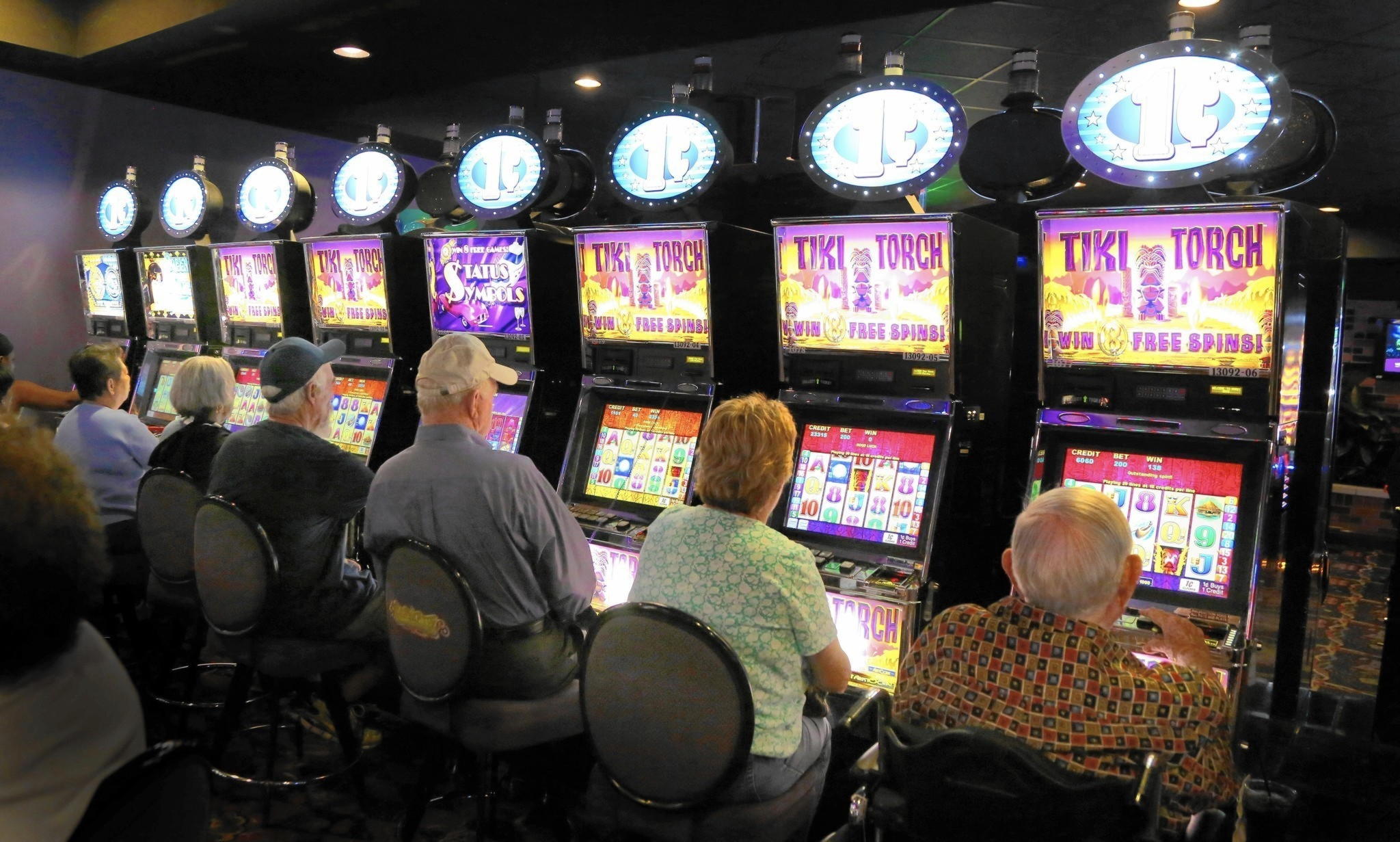 130 free casino spins at Spins Royale Casino