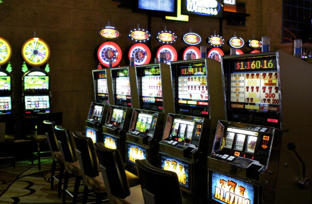370% Match bonus at CasiPlay Casino
