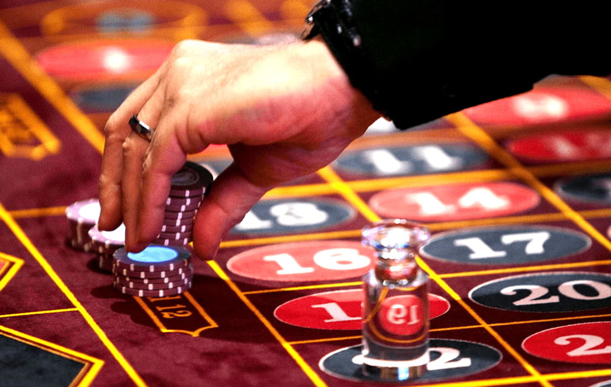 €695 Free Casino Chip at Royal Dubai Casino