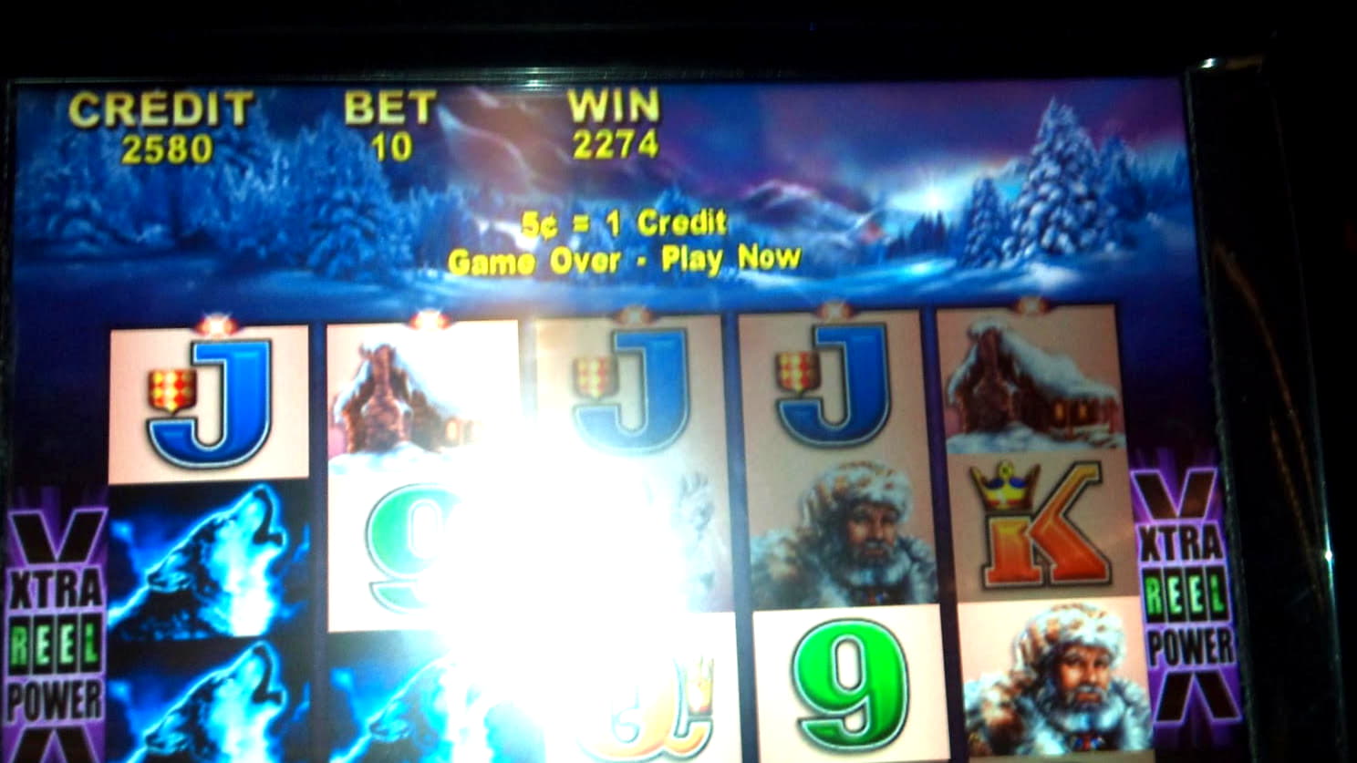 135 Free spins no deposit at Platin Casino