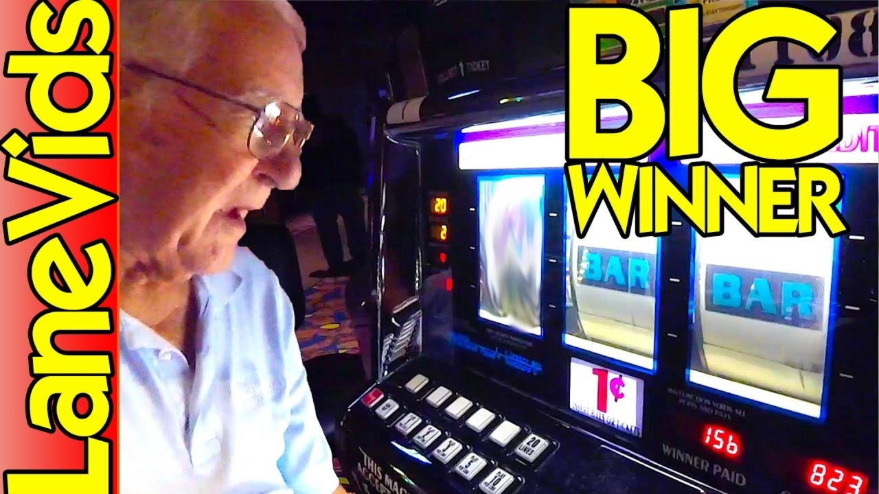 $305 casino chip at Spin Palace Casino