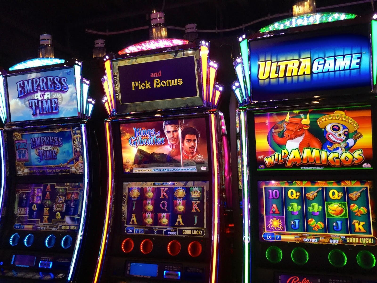 £444 no deposit bonus casino at CasiPlay Casino
