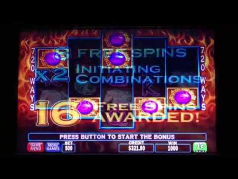 111 Free Spins no deposit at Spin Palace Casino
