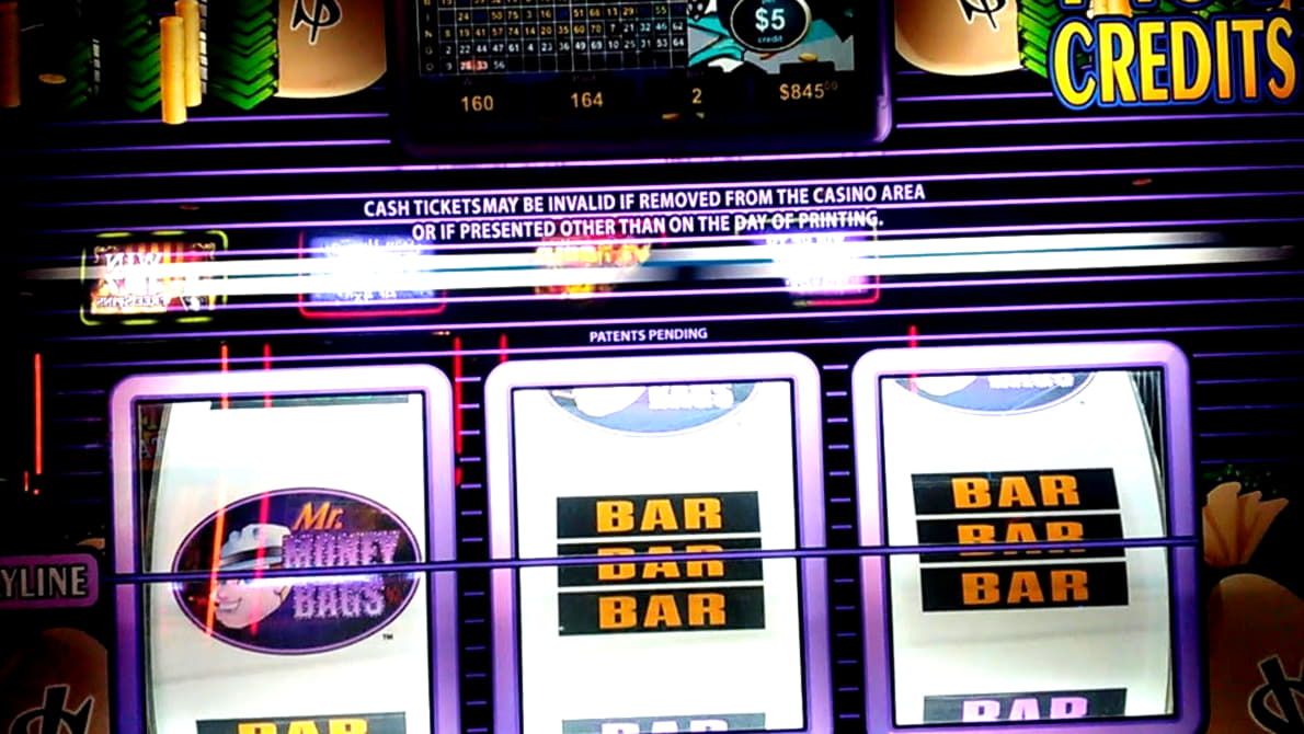 €180 No deposit bonus casino at Royal Vegas Casino