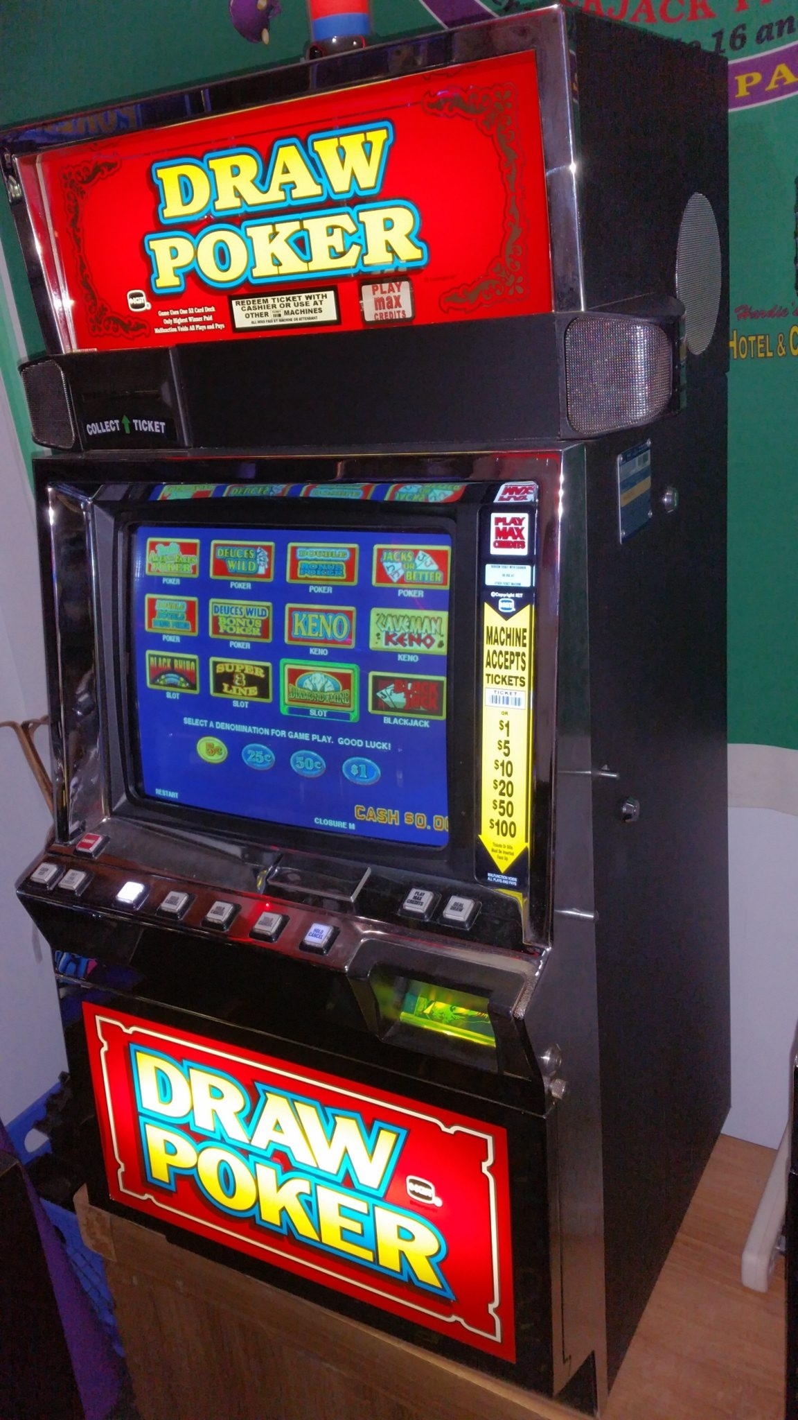 $3205 No deposit casino bonus at Bet At Home Casino