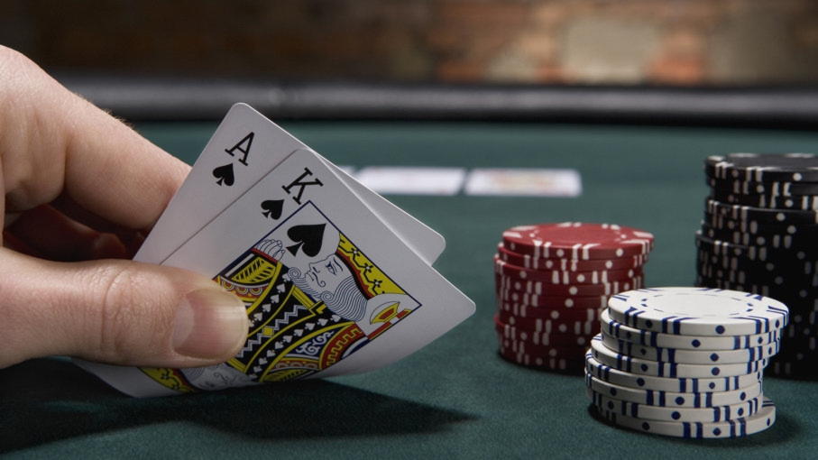 EURO 390 Casino tournaments freeroll at Yes Casino 