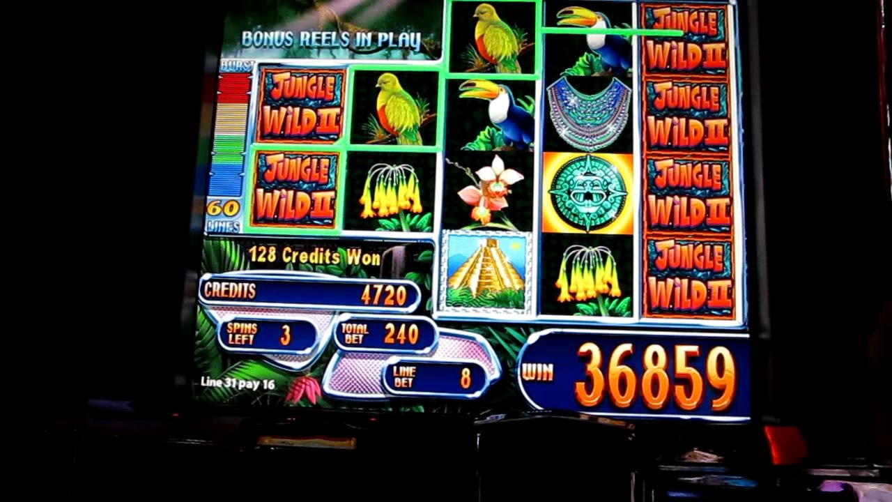 135 Free casino spins at Royal Panda Casino