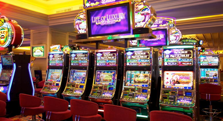 111 Free casino spins at Royal Dubai Casino