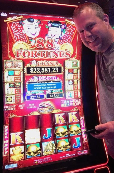 825% Match at a Casino at Yako Casino
