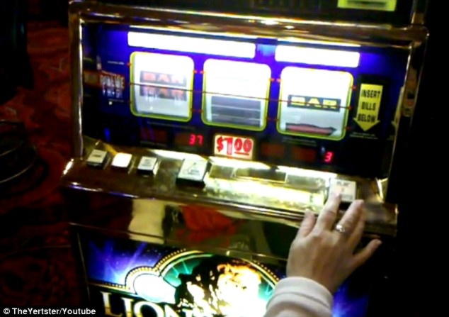 90 Free spins no deposit at Mrgreen Casino