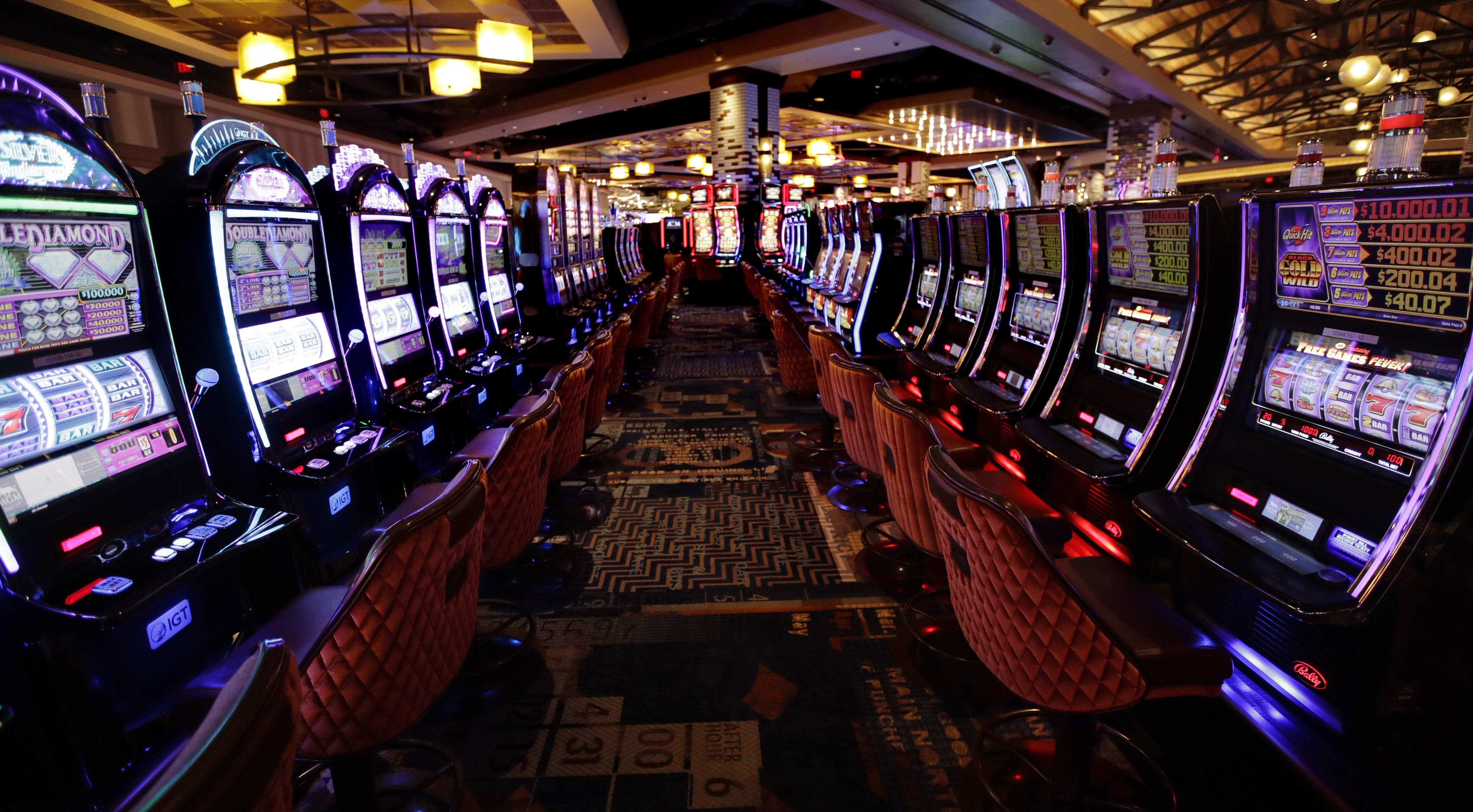€1785 no deposit bonus casino at Bet At Home Casino