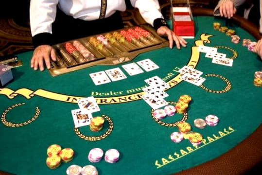 Eur 1945 NO DEPOSIT CASINO BONUS at Royal Panda Casino