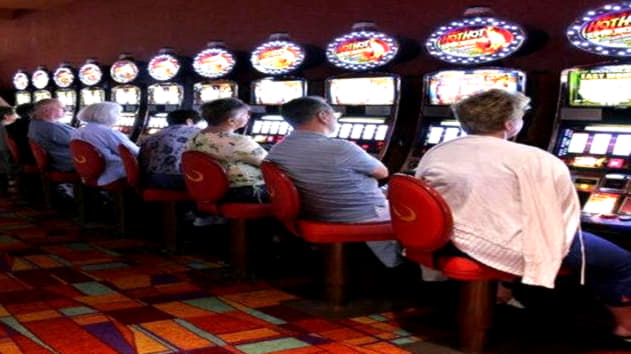 190 Free spins at Royal Panda Casino