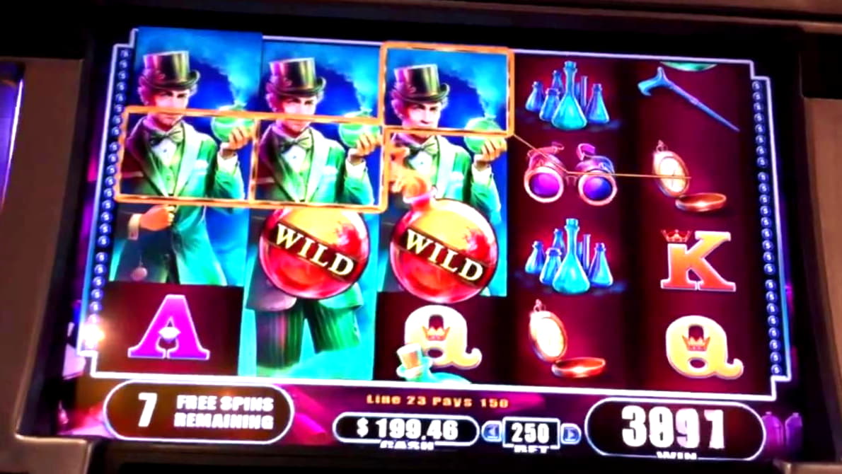 470% First Deposit Bonus at Casino Heroes