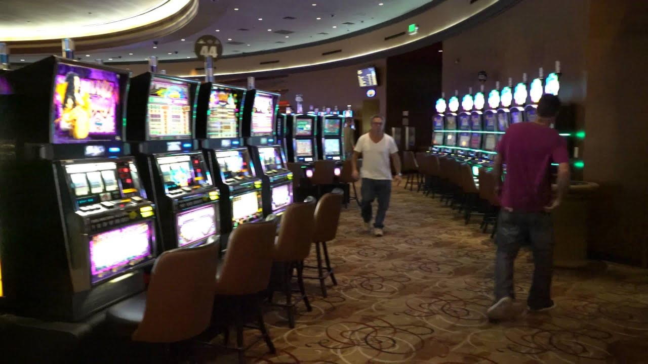 EURO 565 Daily freeroll slot tournament at Platin Casino