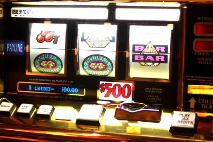$2735 NO DEPOSIT BONUS CODE at Bet At Home Casino