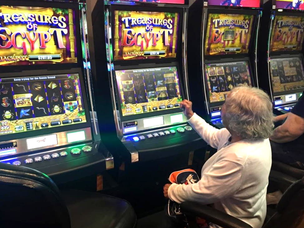 €535 Free Cash at Yes Casino 