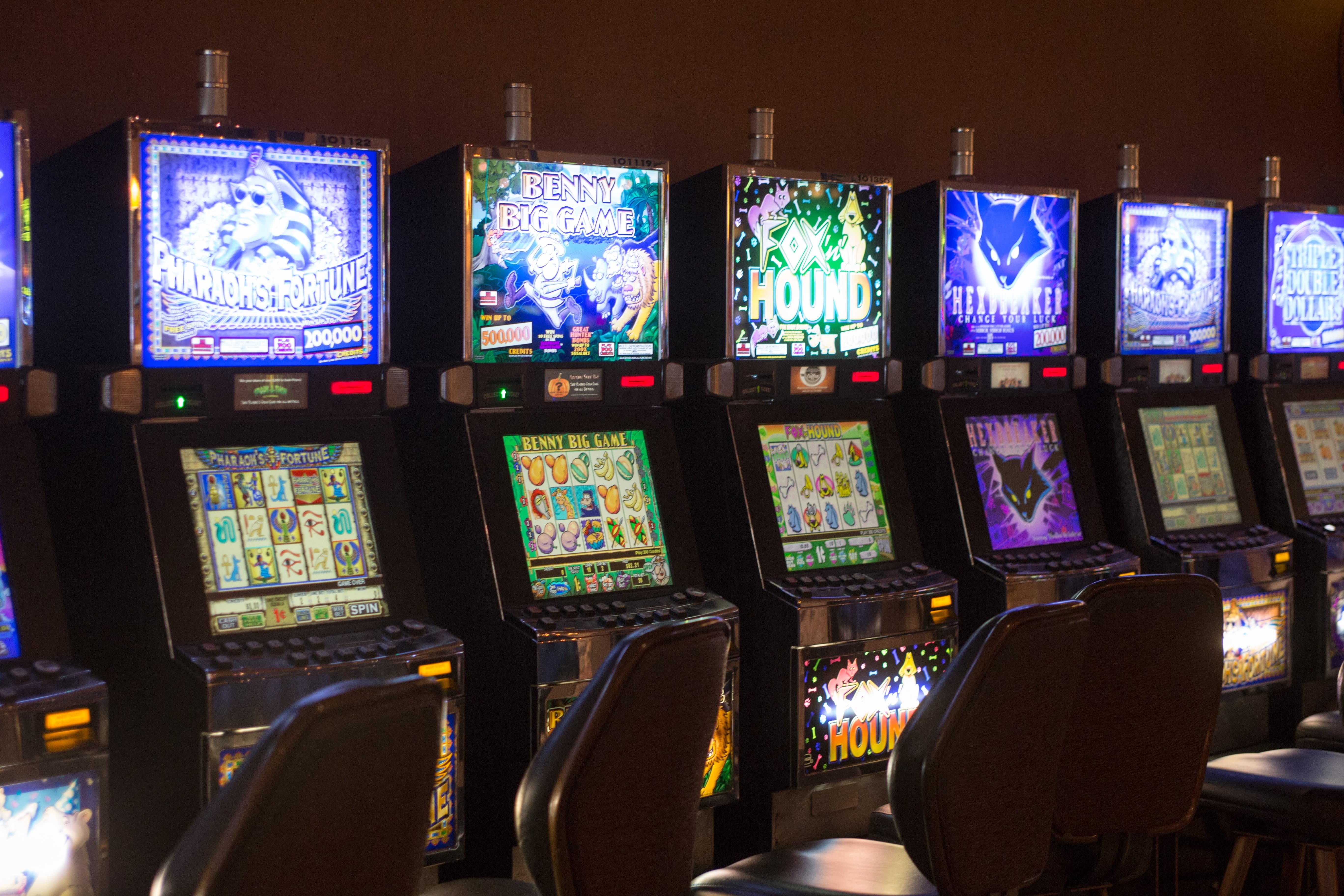 £330 Free Casino Tournament at Yes Casino 