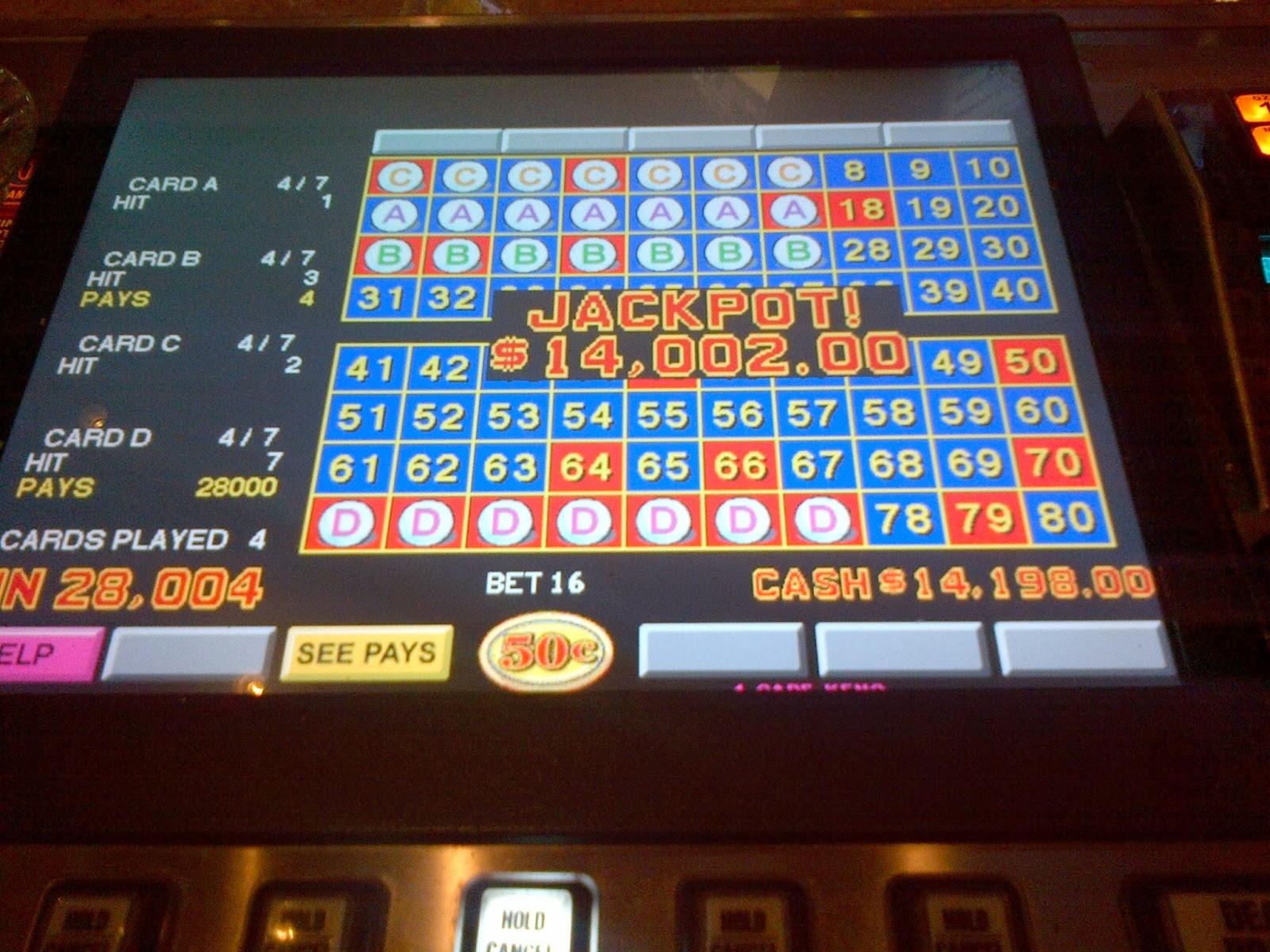 $415 Free Cash at Magic Red Casino