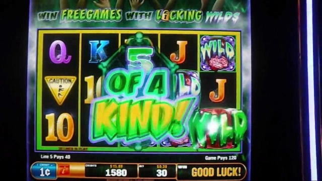 €320 Mobile freeroll slot tournament at Spins Royale Casino