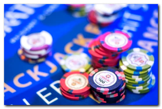 €545 Free chip at Karamba Casino