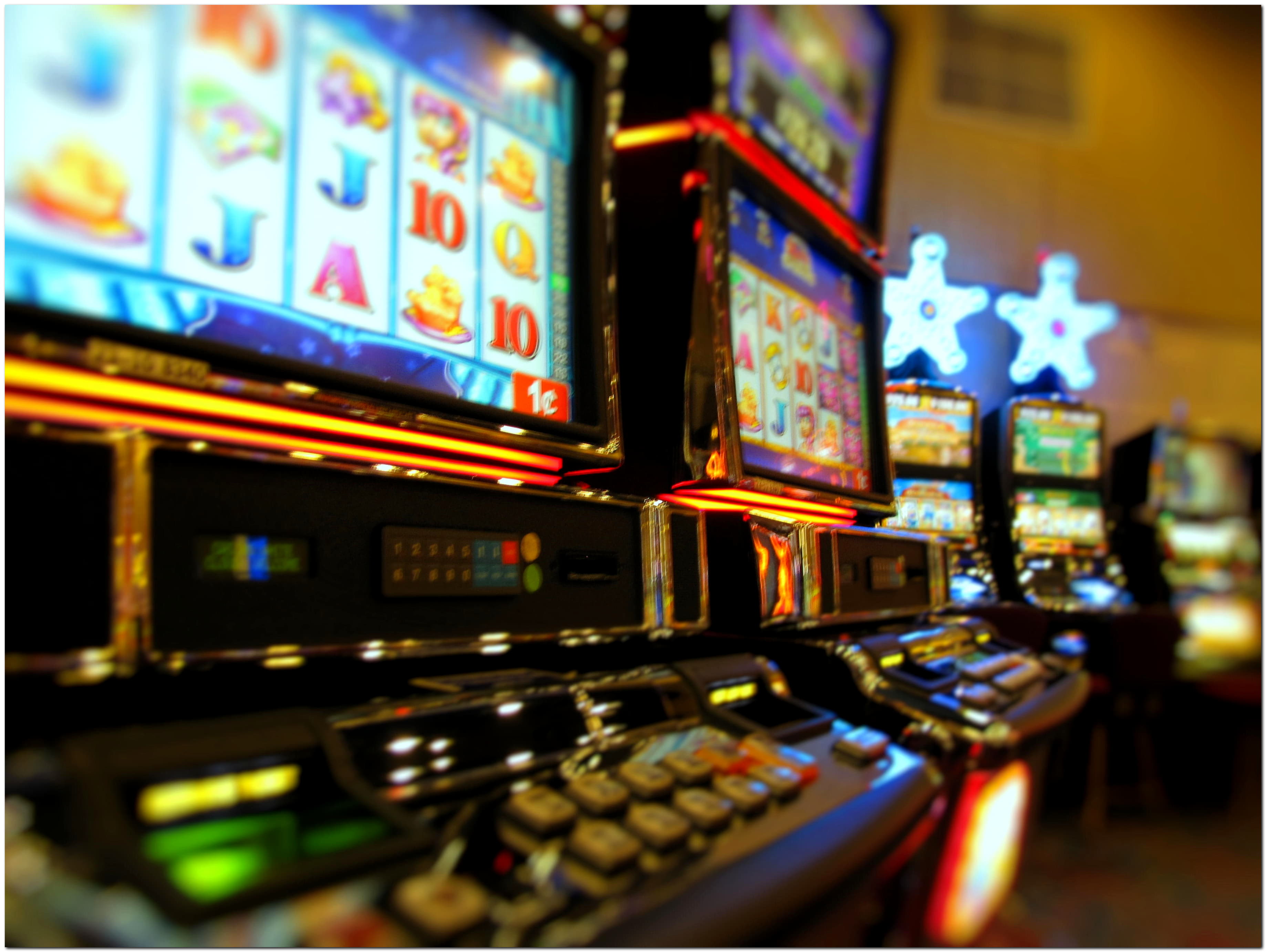 $670 Casino tournaments freeroll at Magic Red Casino