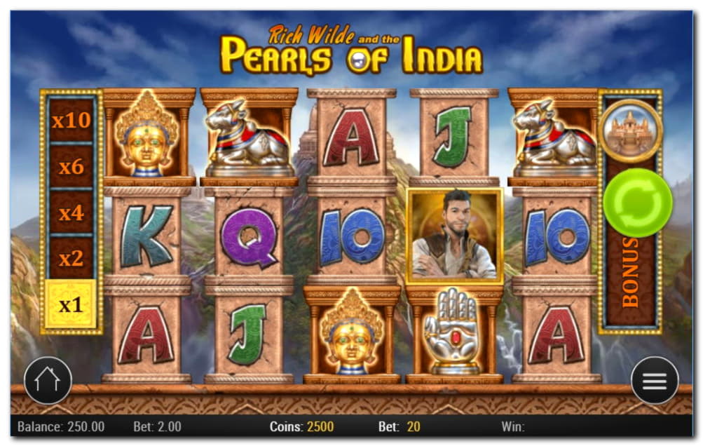 €825 Mobile freeroll slot tournament at Twin Casino
