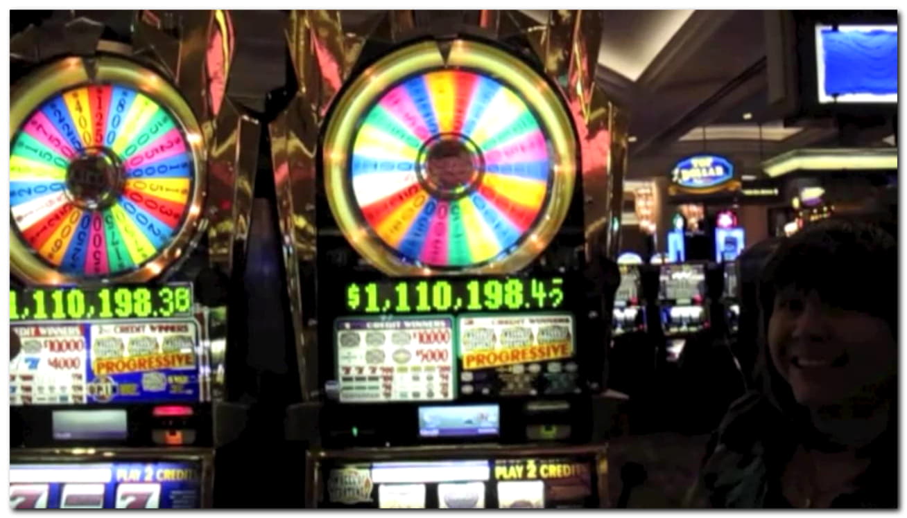 EURO 255 FREE Casino Chip at Royal Panda Casino