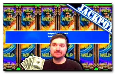 $990 Daily freeroll slot tournament at Platin Casino