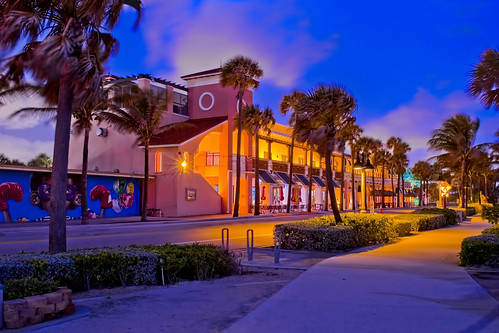 Lake Worth German Casino Building too Beach Complex, 10 South Ocean Boulevard, Lake Worth Beach, Florida, USA / Built: 1922, Renovated: 2013 / floors: 2