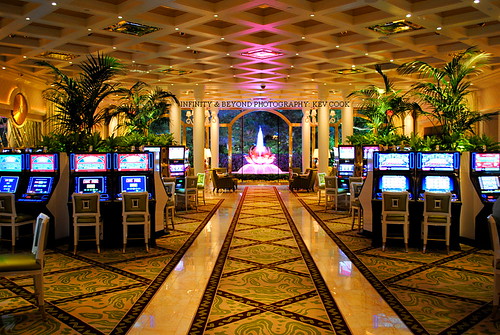 High-Roller Slots