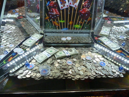 I think I lost $10 to this later on in the cruise.