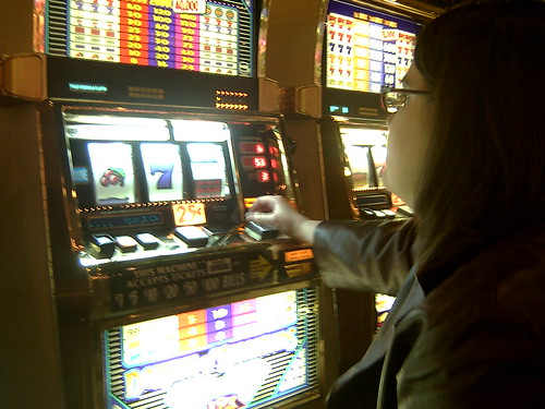 Janie playing slots at Flamingo 2-23-06