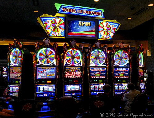 Wheel of Fortune Slots Machine