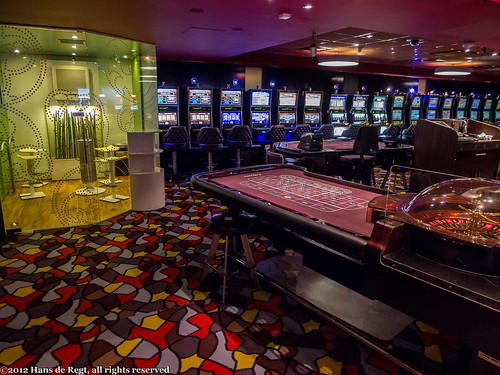 121229 015 Casino NIJM