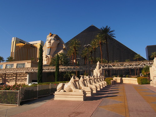 Luxor Casino and Hotel (PB170220)