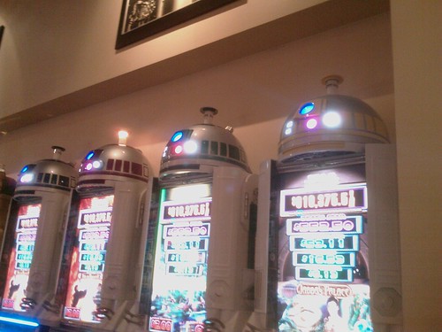 R2D2 Slot Machines