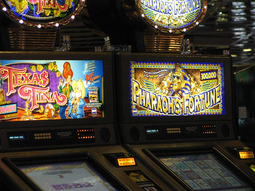 Slot machine themes